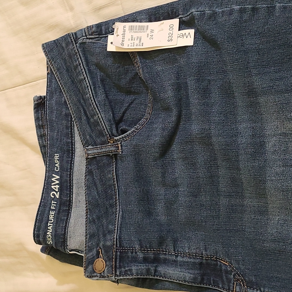 Dressbarn Westport Capri jeans Nwt